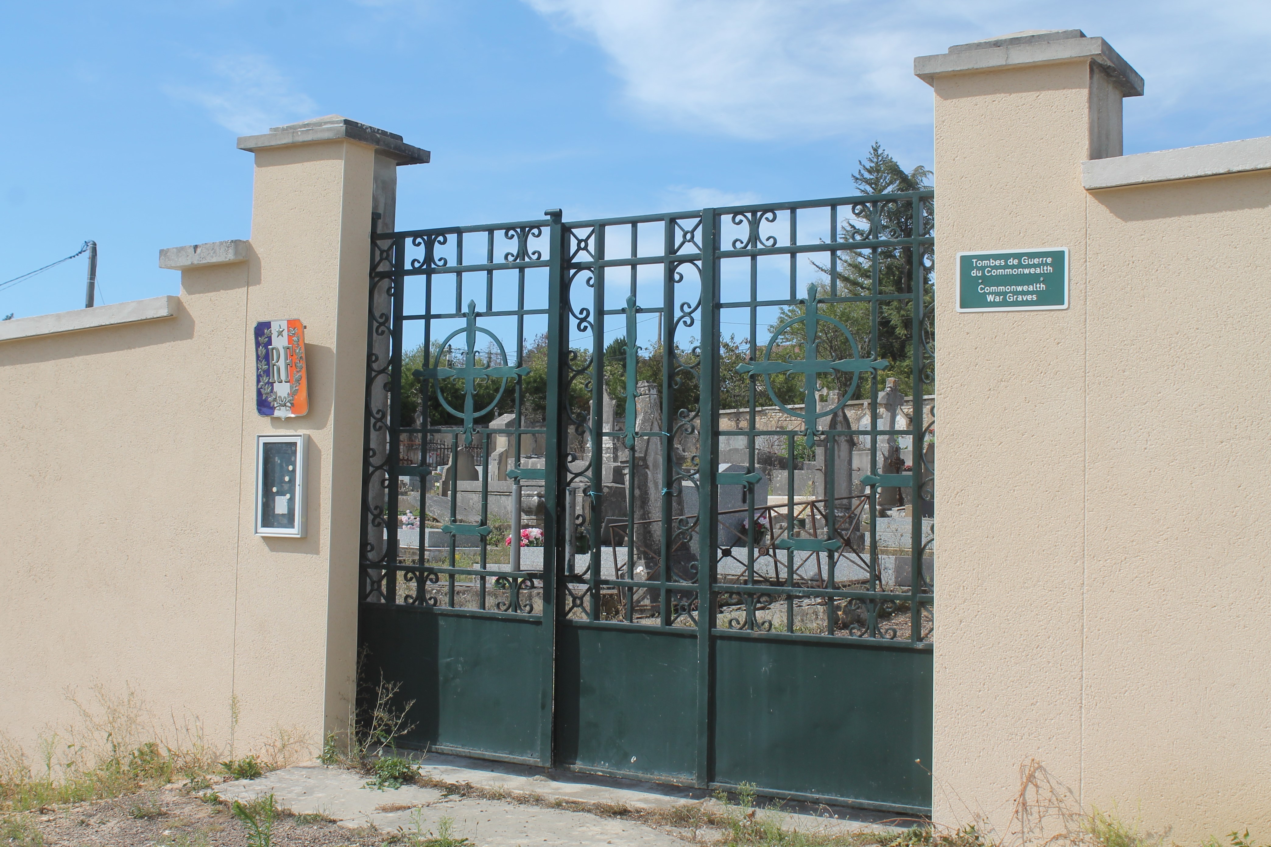 Crain cemetery gates (from Nicholas Vincent)