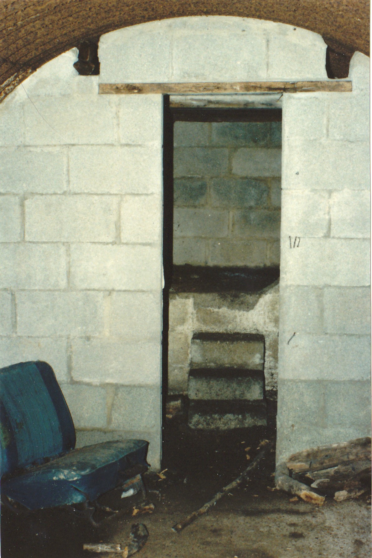 Plympton inside OB by entrance shaft 1992