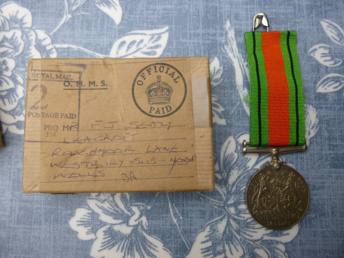 Defence Medal and medal box for Frank John Sealy