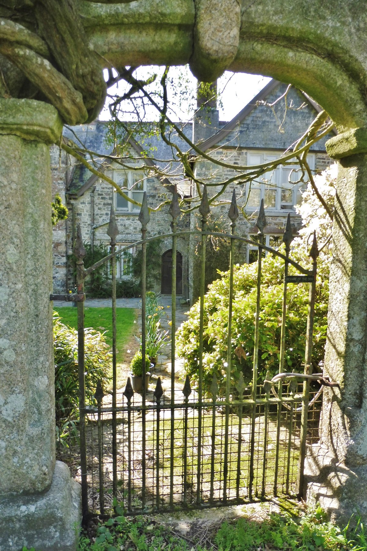 Langstone Manor gate